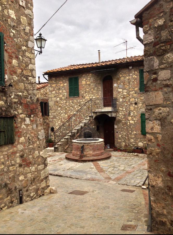 Rosa Di Maggio Apartment Pari Bagian luar foto